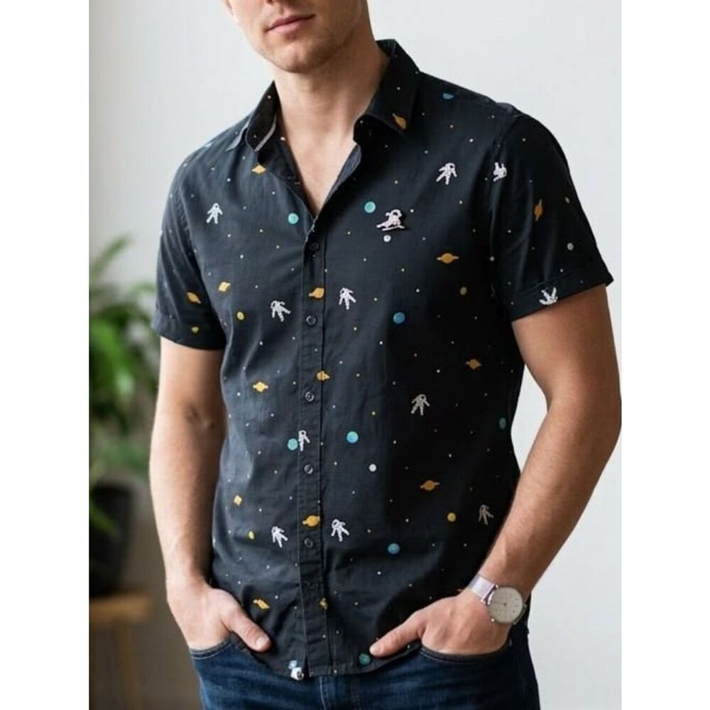 Astronaut Print Button‑Down Shirt Men’s M | Space Graphic Casual Short Sleeve